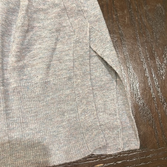 ZADIG & VOLTAIRE SWEATER - SIZE MEDIUM - 100% CASHMERE -WORN ONCE! - Picture 7 of 8